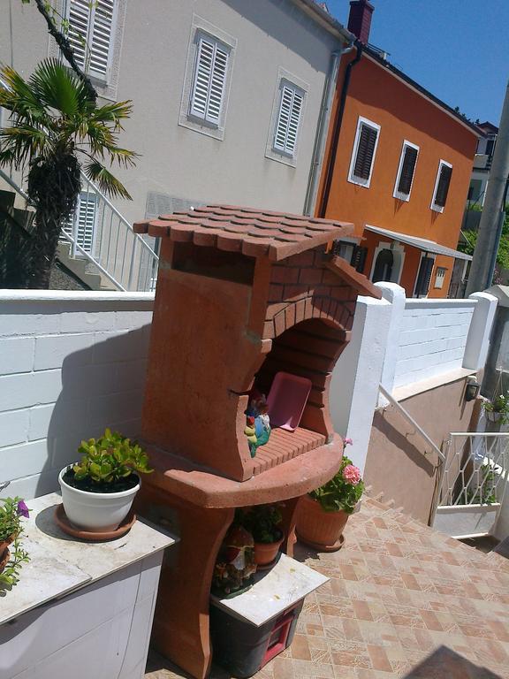 Apartment Mira Baška Esterno foto